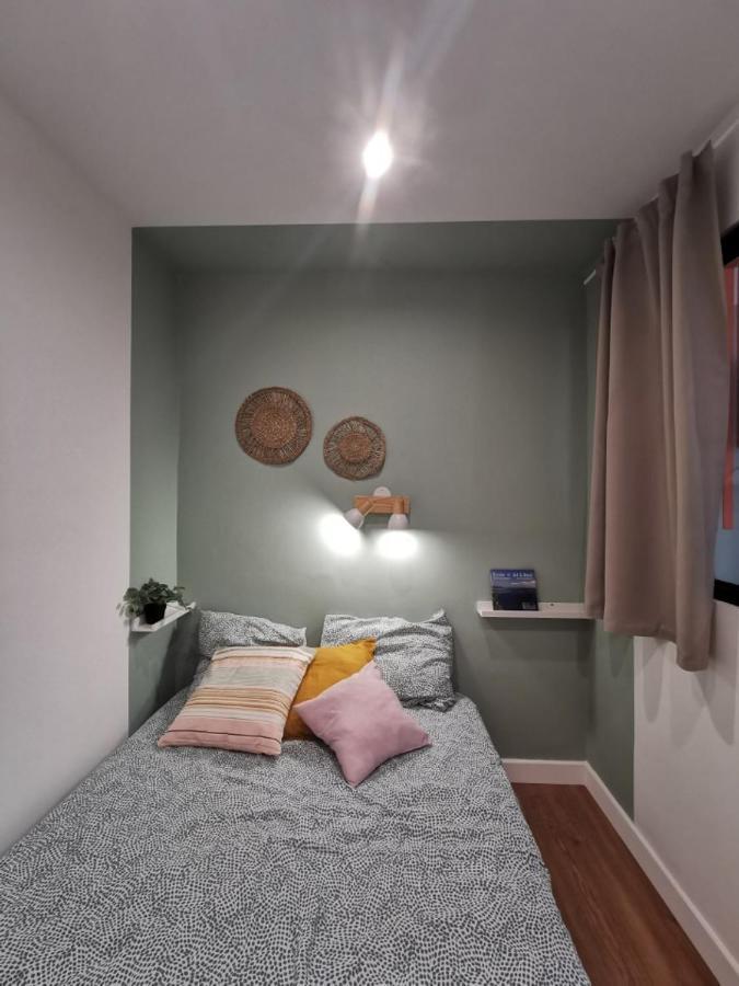 Appartements Acces Prive Plage De La Bergerie Hyères Exterior foto